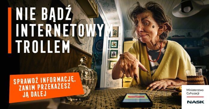 Groteska i technologia w służbie prawdy