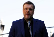 Pomoc dla Ukraińskiej Fabryki – Minister Paszyk Wsparciem dla Sołowowa InPost I Napiwki - Zandberg przeciw