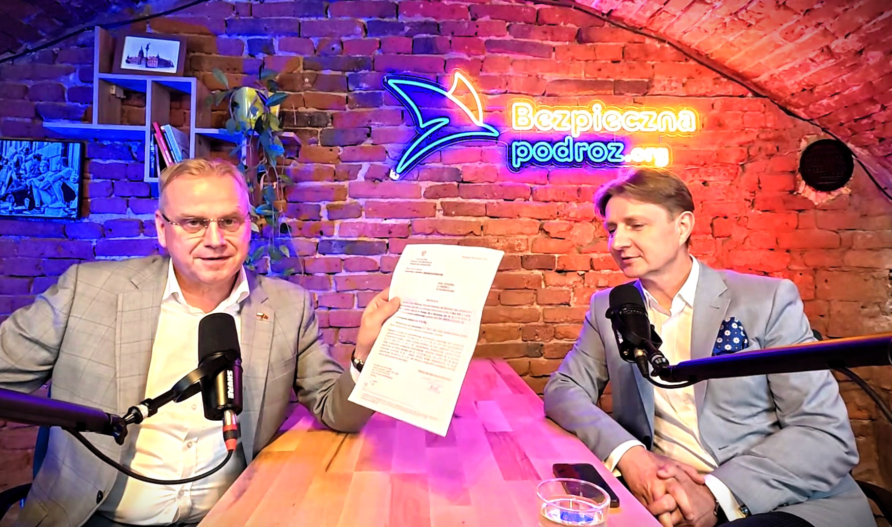 Przedsiębiorca czy Przestępca? Jacek Czauderna i Artur Bartoszewicz Rozjaśniają Biznes! Dziś nowy🚀💡💼Kwadrans Gospodarczy