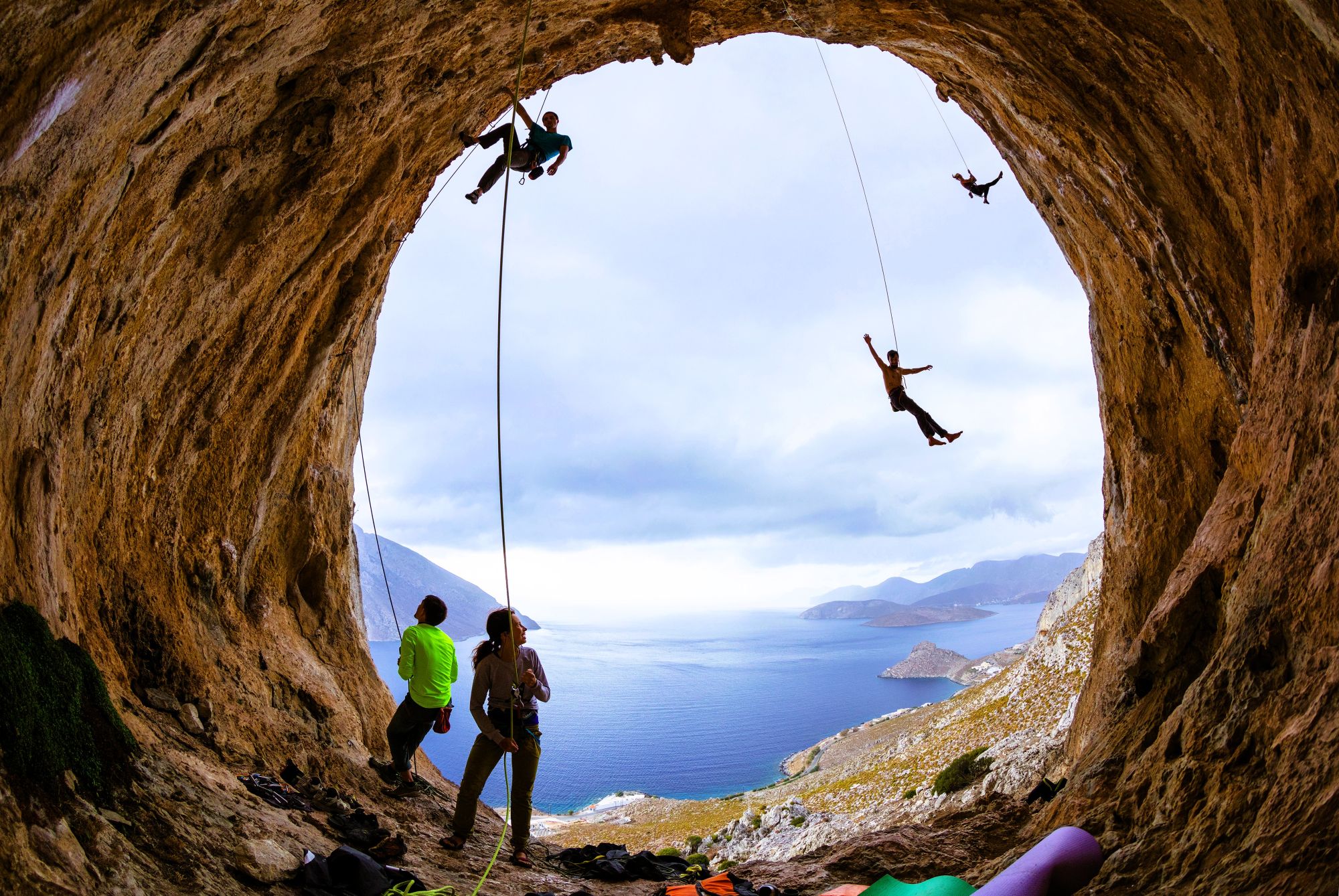 Lato Pełne Przygód: Które Kraje Są Najlepsze dla Poszukiwaczy Wrażeń?
