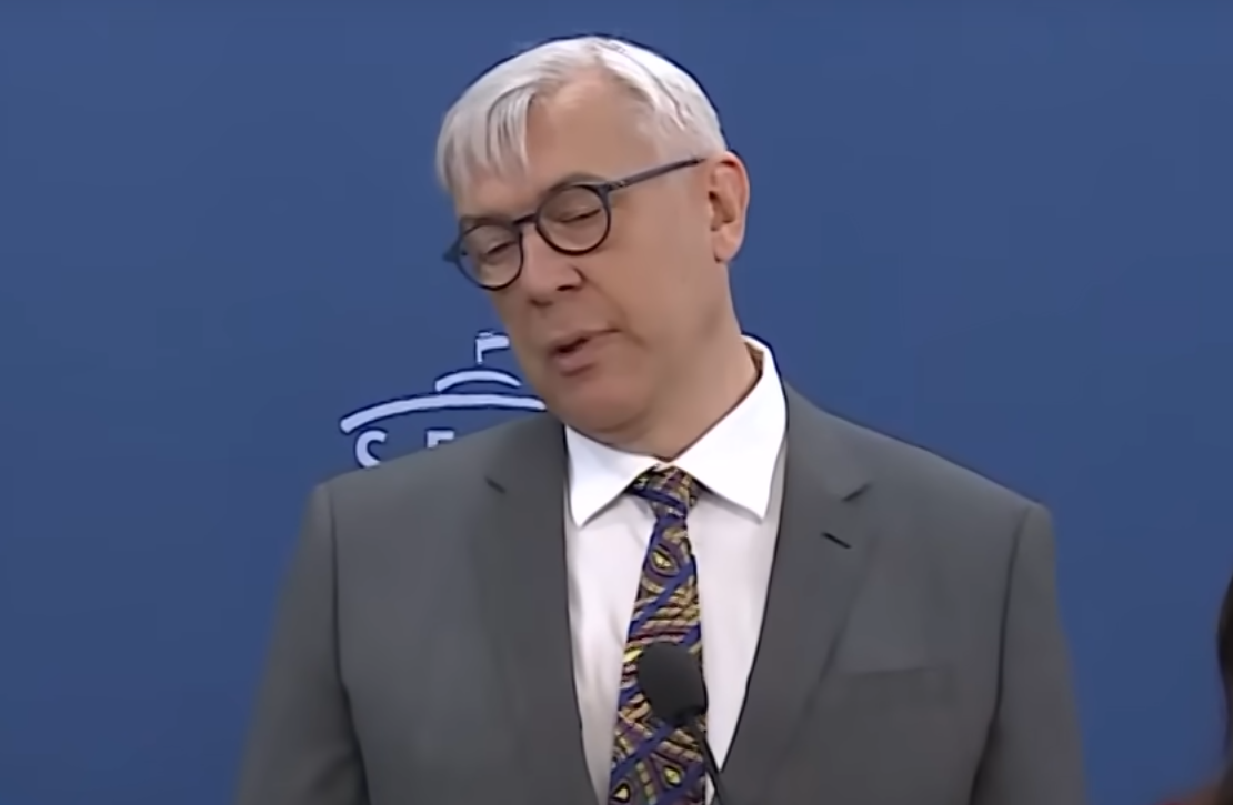 Jak Roman Giertych zastraszał obrońcę – Chciał Przejąć Sprawę Buddy – WP Ujawnia Skandal, Giertych jak trzeba to mdleje albo grozi – ARTYSTA?