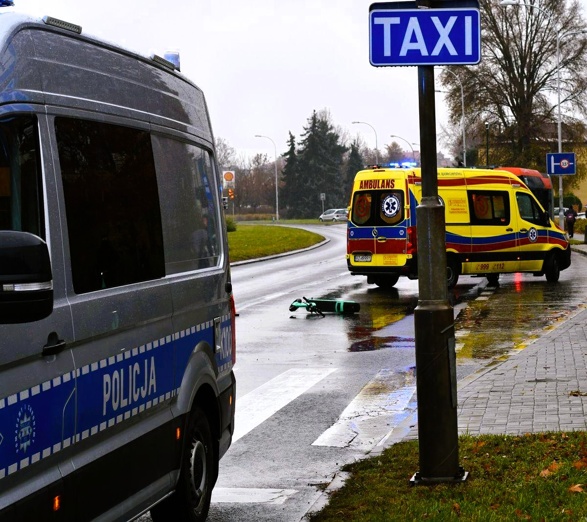 Groźne wypadki na hulajnogach: Młodzież Traci Zdrowie i Życie
