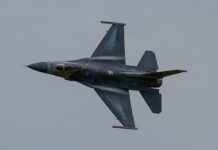Wspomnienie Majora Macieja Krakowiana. Pilot F-16 z Radomia Wspomnienie Majora Macieja Krakowiana. Pilot F-16 z Radomia
