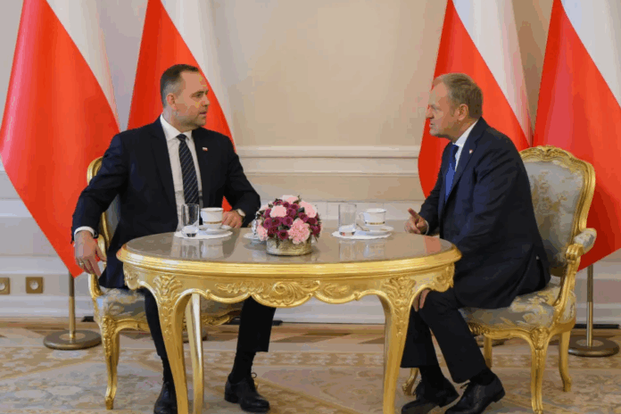 Nawrocki - Tusk 3:0 dla Prezydenta Tusk broni Nawrockiego!!!!?