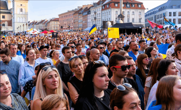 Dzień Niepodległości Ukrainy w Warszawie: Duma czy dylemat