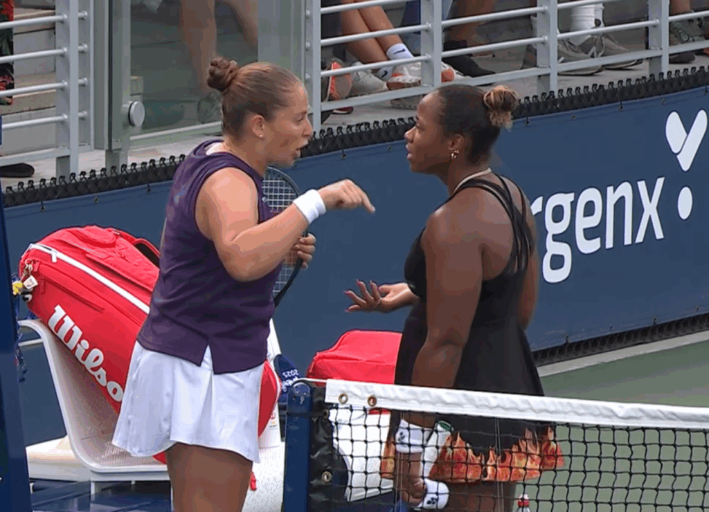 Dwie zawodniczki, dwie wersje wydarzeń - Awantura na korcie zamiast pożegnania US Open - Jelena Ostapenko ha!