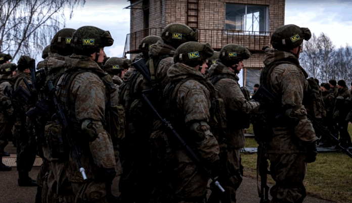 Uliczne łapanki w Ukrainie i wysyłka na front. Video z łapanki.