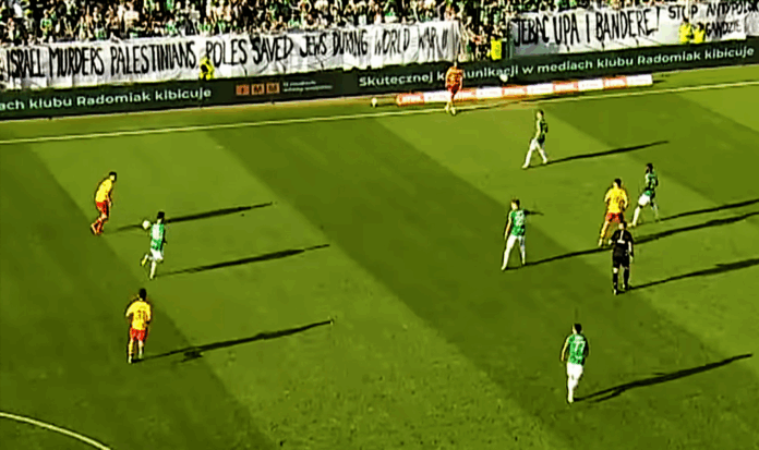 odpowiedź kibiców dla Macabi Hajfa 2