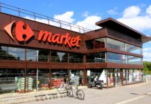 Carrefour we Francji ma niższe ceny - Zwolnienia w Carrefour Polska