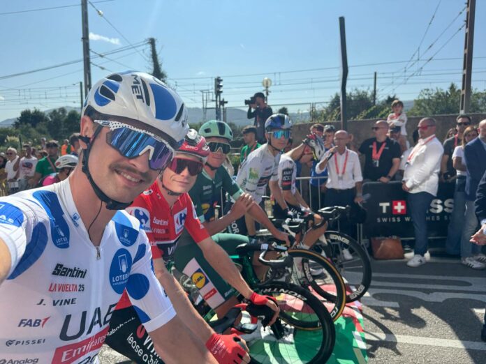 Dramatyczne etapy 10 i 12 Vuelty 2025 Vine i Ayuso triumfują, etap 11 neutralizowany Dramatyczne etapy 10 i 12 Vuelty 2025: Vine i Ayuso triumfują, etap 11 neutralizowany.