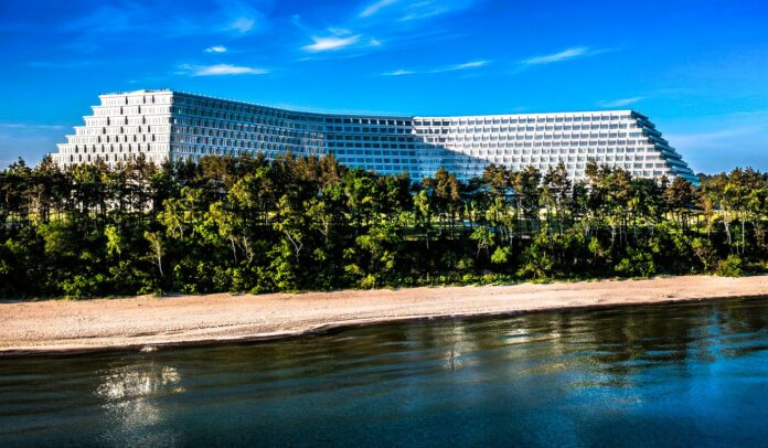 Niemcy się boją polskiej inwestycji - robimy lepsze i tańsze hotele Hotel Gołębiewski Pobierowo