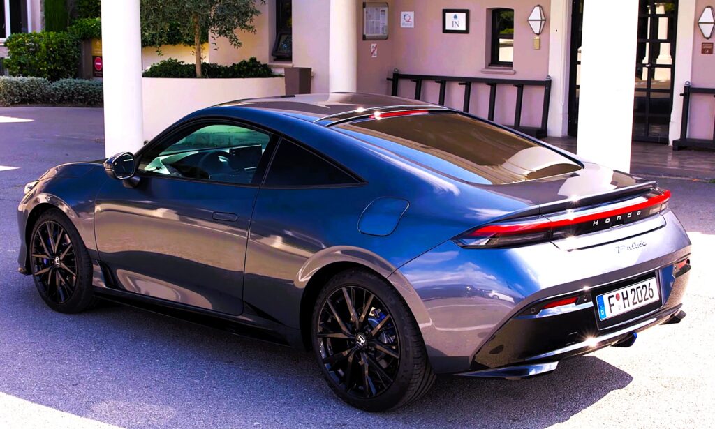 Honda Prelude Hybrid Coupe - klasyka gatunku