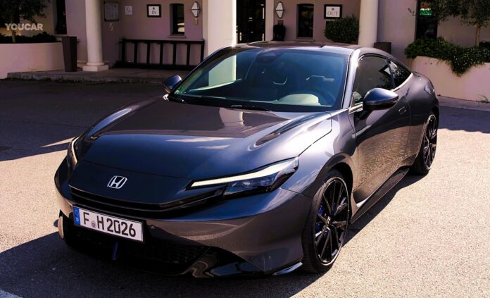 Honda Prelude Hybrid Coupe 5 Honda Prelude Hybrid Coupe - rasowe Coupe