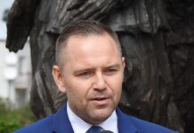 Order Orła Białego: Prezydent wręczył odznaczenia zasłużonym Polakom