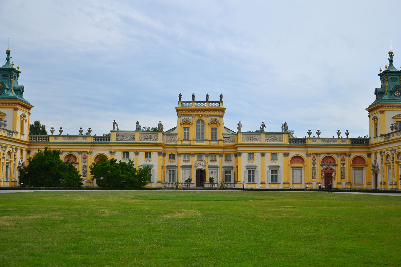 Dotknij historii! Pałac w Wilanowie otwiera swoje drzwi dla osób wykluczonych, w tym z niepełnosprawnościami – za darmo!”