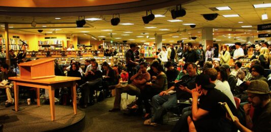 Polonijne spotkania literackie z przekrętem Polonijne spotkania literackie z przekrętem czyli kasa bez kontroli