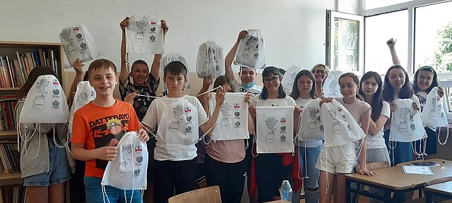 Skandaliczne zarzuty w Małopolsce: Nauczycielka i żona urzędnika miała wykorzystać seksualnie ucznia poniżej 15 roku życia.