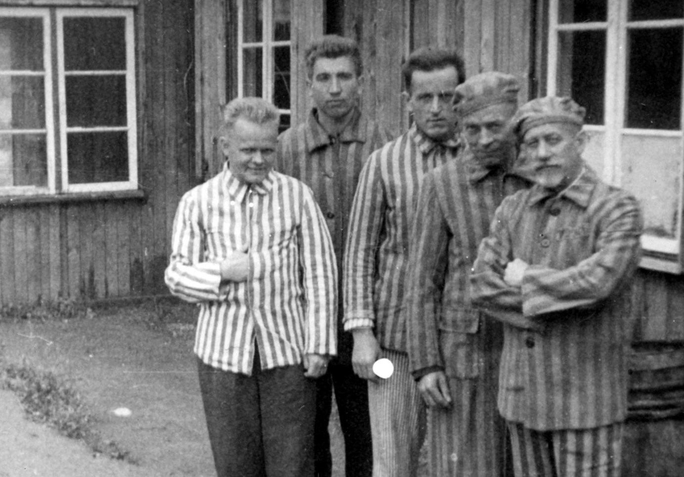 Zbydlęcenie czyli aukcja pamiątek po ofiarach zagłady