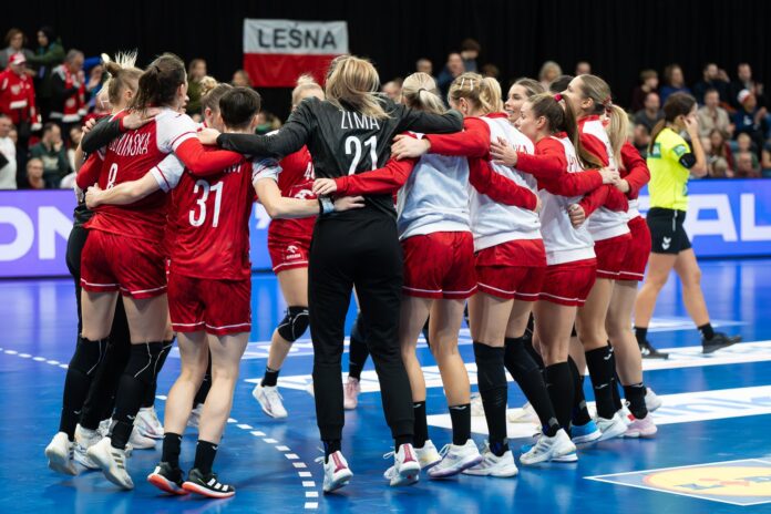 Polki kończą mundial na 11 miejscu Najlepszy wynik od dekady Polki kończą mundial na 11 miejscu Najlepszy wynik od dekady.