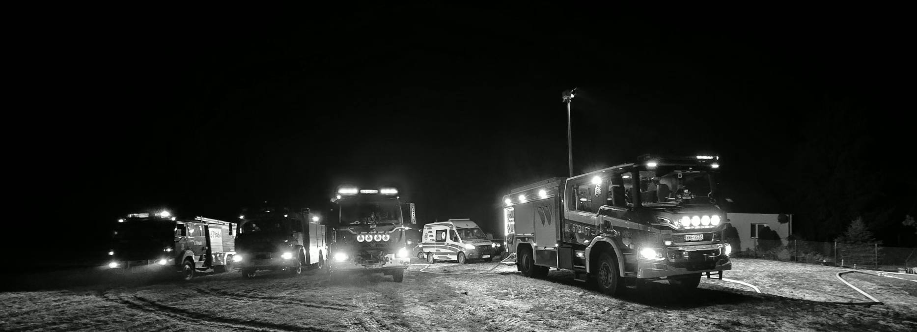 Sobotni pożar w Sadowne na Mazowszu: Jedna osoba nie żyje