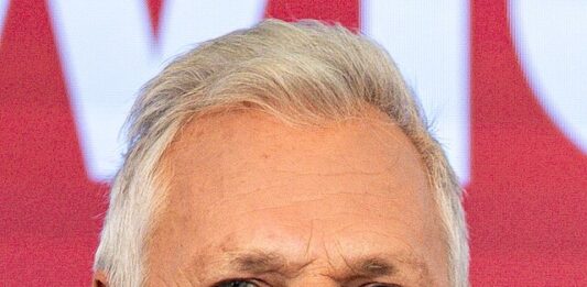 Aleksander Kwaśniewski ostrzega przed prowokacją w związku z zaproszeniem do Rady Pokoju