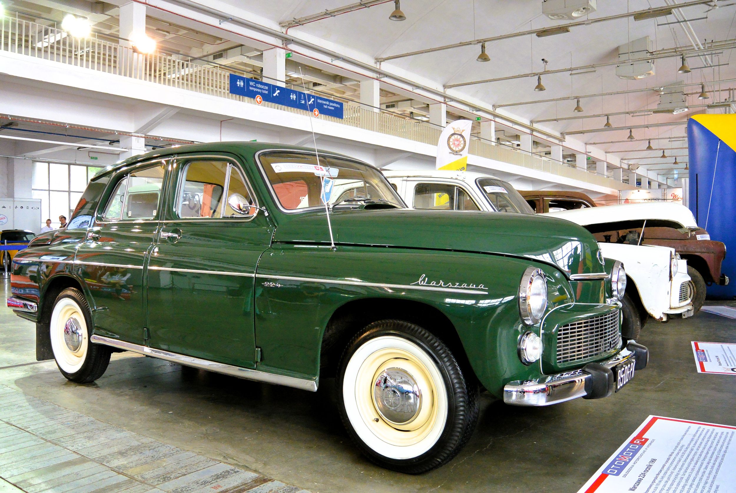 Warszawa 203 i konflikt z Peugeotem