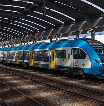 Poważna awaria kolei na Śląsku Utrudnienia dla pasażerów