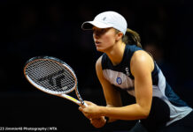 Iga Świątek zaczyna sezon z nowym trenerem.