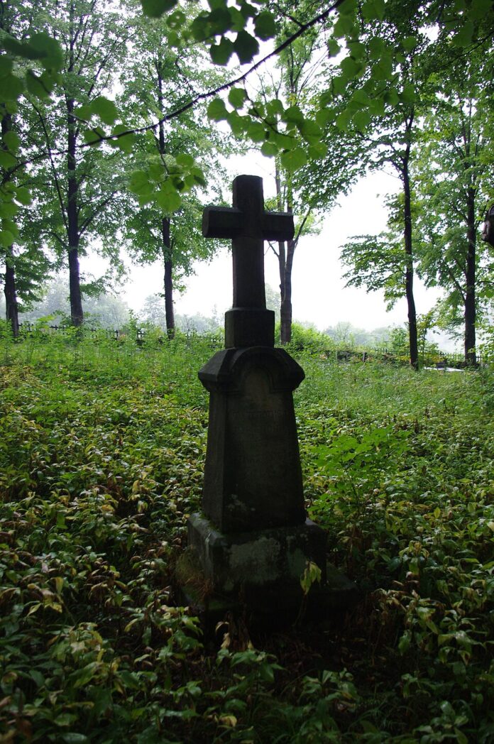 Tragedia w Puławach. Policja odnalazła ciała młodego małżeństwa