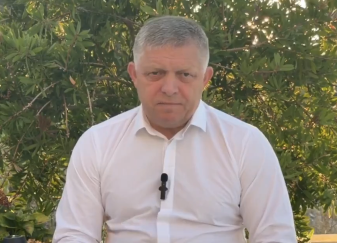 SŁOWACKI KUBEŁ ZIMNEJ WODY NA GŁOWĘ KIJOWA ROBERT FICO ROBI TO, CZEGO BOI SIĘ WARSZAWA
