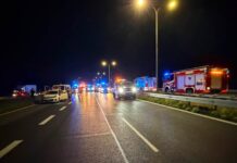 Groźny karambol na trasie S8 pod Wyszkowem – nocny wypadek pięciu aut
