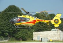 Groźny wypadek 12-letniej dziewczynki na hulajnodze elektrycznej w Wiekowie Groźny wypadek 12-letniej dziewczynki na hulajnodze elektrycznej w Wiekowie