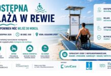 dostępna plaża w rewie.