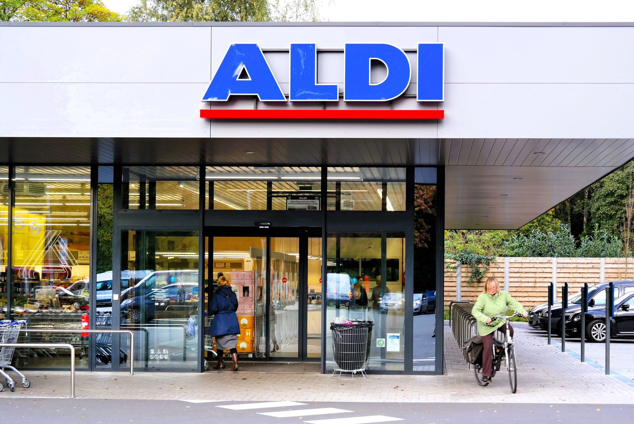 PLAN NA 1000 SKLEPÓW! JAK EKSPANSJA ALDI ZNISZCZY JAKOŚĆ POLSKIEGO JEDZENIA?