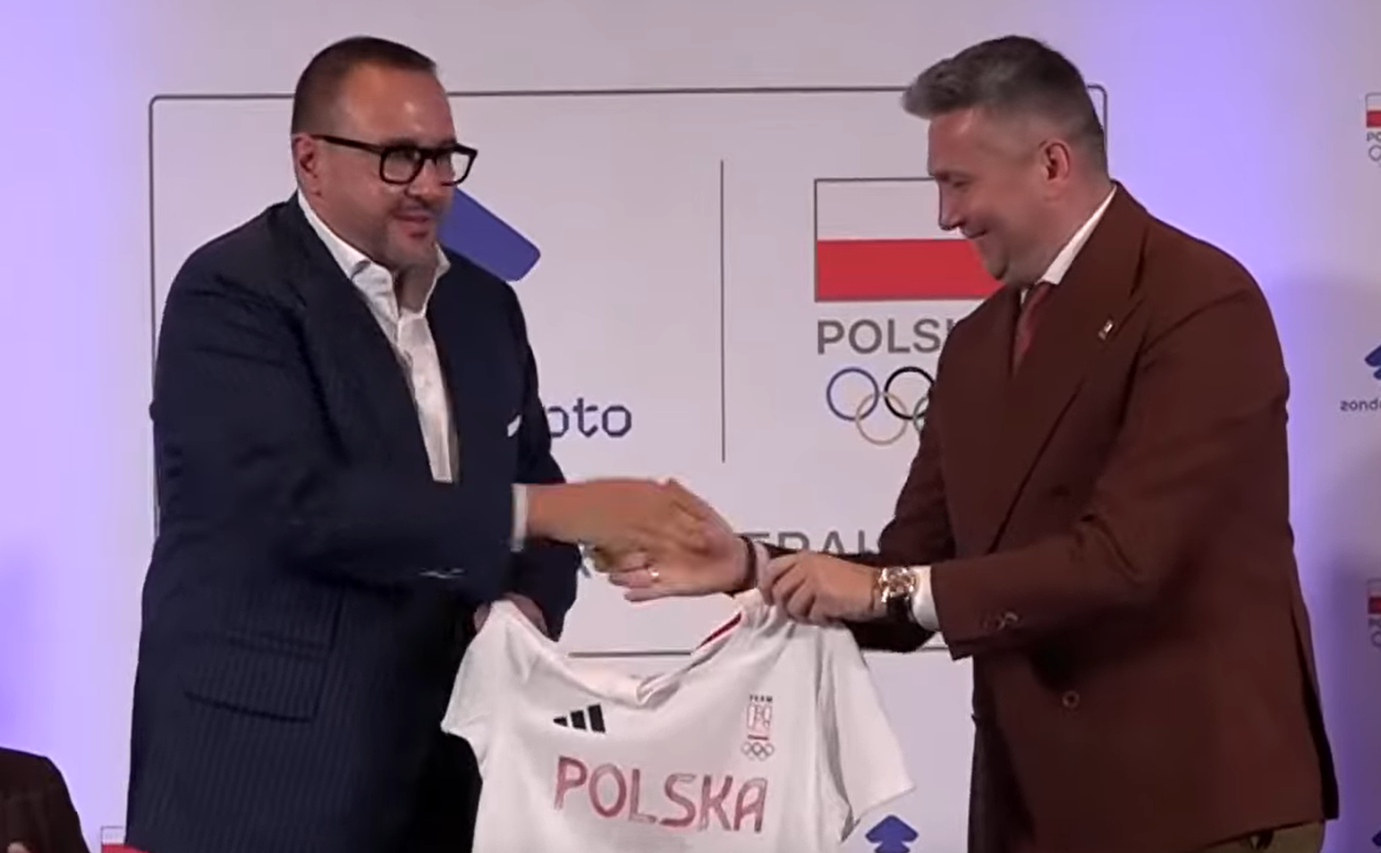 PIESIEWICZ Z ZARZUTAMI! UKŁAD ZONDA CRYPTO I BEZCZELNE DOJENIE KASY