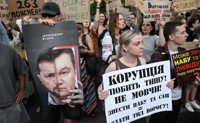 PROTESTY NA UKRAINIE