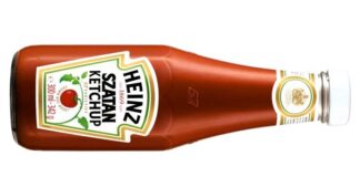 na zdjęciu Spersonalizowany ketchup Heinz - SZATAN tak - JEZUS nie