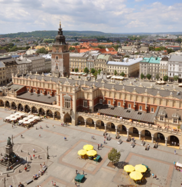 Kraków bez pośpiechu: praktyczny przewodnik po Wawelu i okolicach