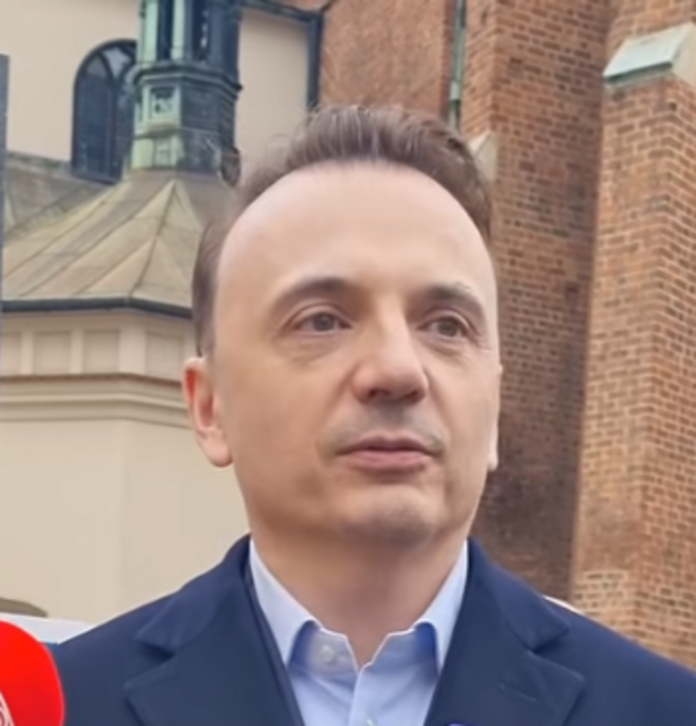 Wykształcenie Łukasza Gibały, nowego prezydenta Krakowa