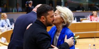 Unia Europejska podjęła historyczną decyzję o przekazaniu gigantycznych funduszy na ukraiński przemysł zbrojeniowy. Tym razem europejskie fabryki nie będą realizować tych zamówień na swoim terenie. Cały strumień gotówki płynie bez pośredników prosto do prezydenta Wołodymyra Zełenskiego miliardy dla ukrainy